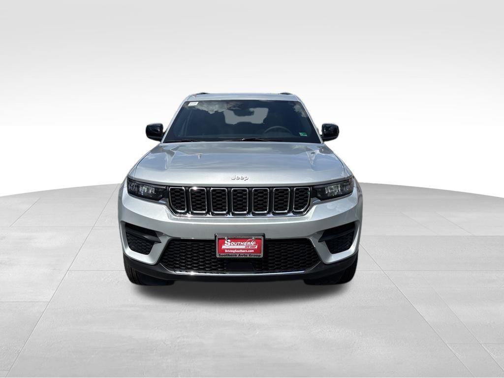 new 2025 Jeep Grand Cherokee car, priced at $37,614