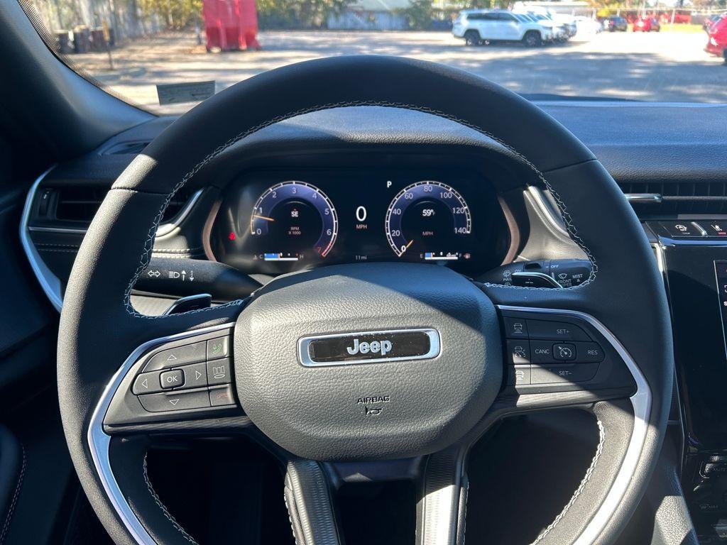 new 2025 Jeep Grand Cherokee L car, priced at $43,198