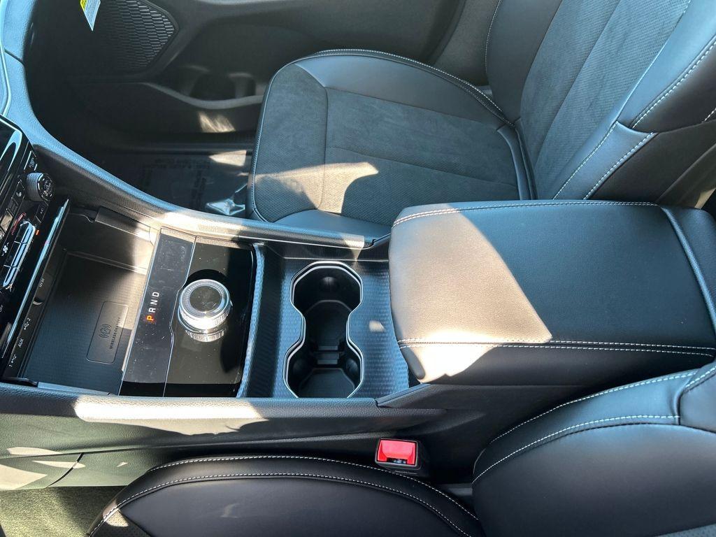 new 2025 Jeep Grand Cherokee L car, priced at $43,198