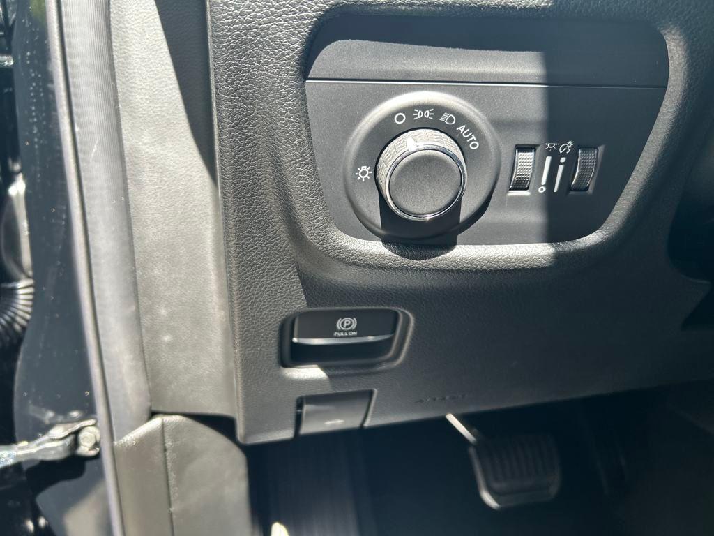 new 2025 Jeep Grand Cherokee car, priced at $36,349