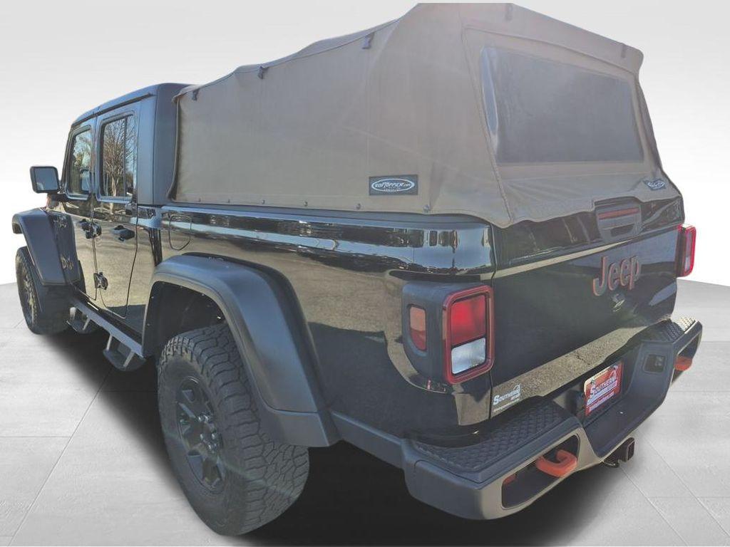 new 2025 Jeep Gladiator car, priced at $47,884