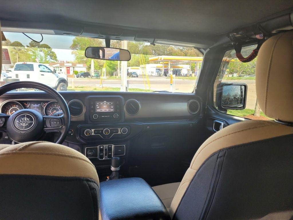 used 2020 Jeep Gladiator car, priced at $27,335