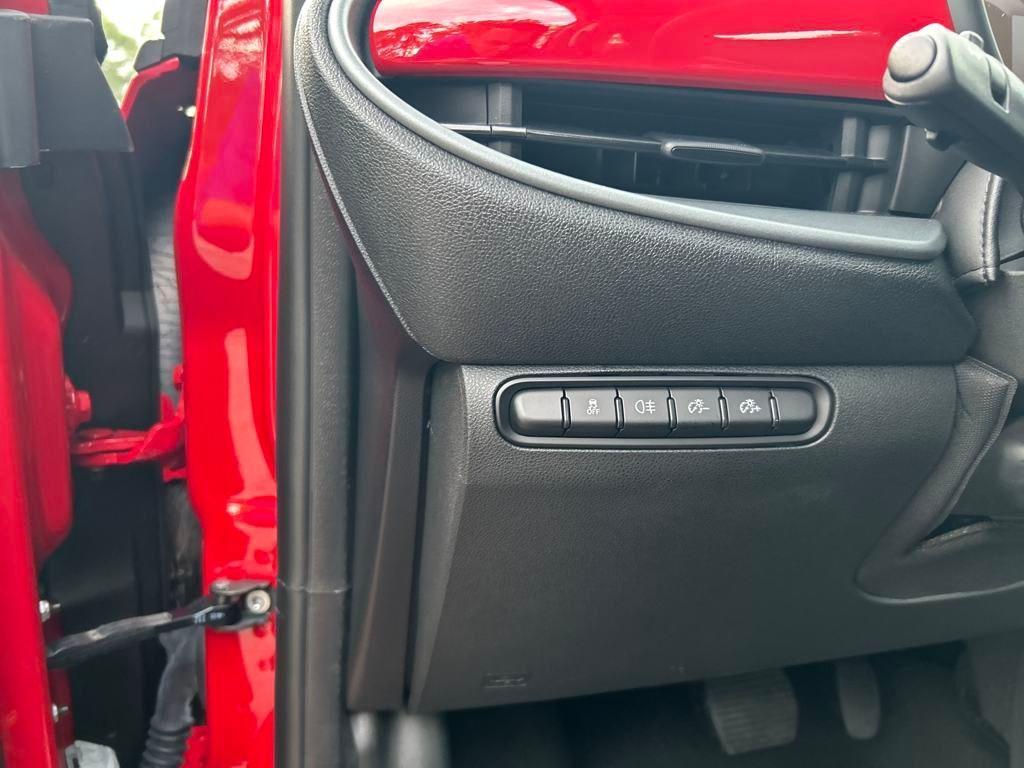 new 2024 FIAT 500e car, priced at $27,595