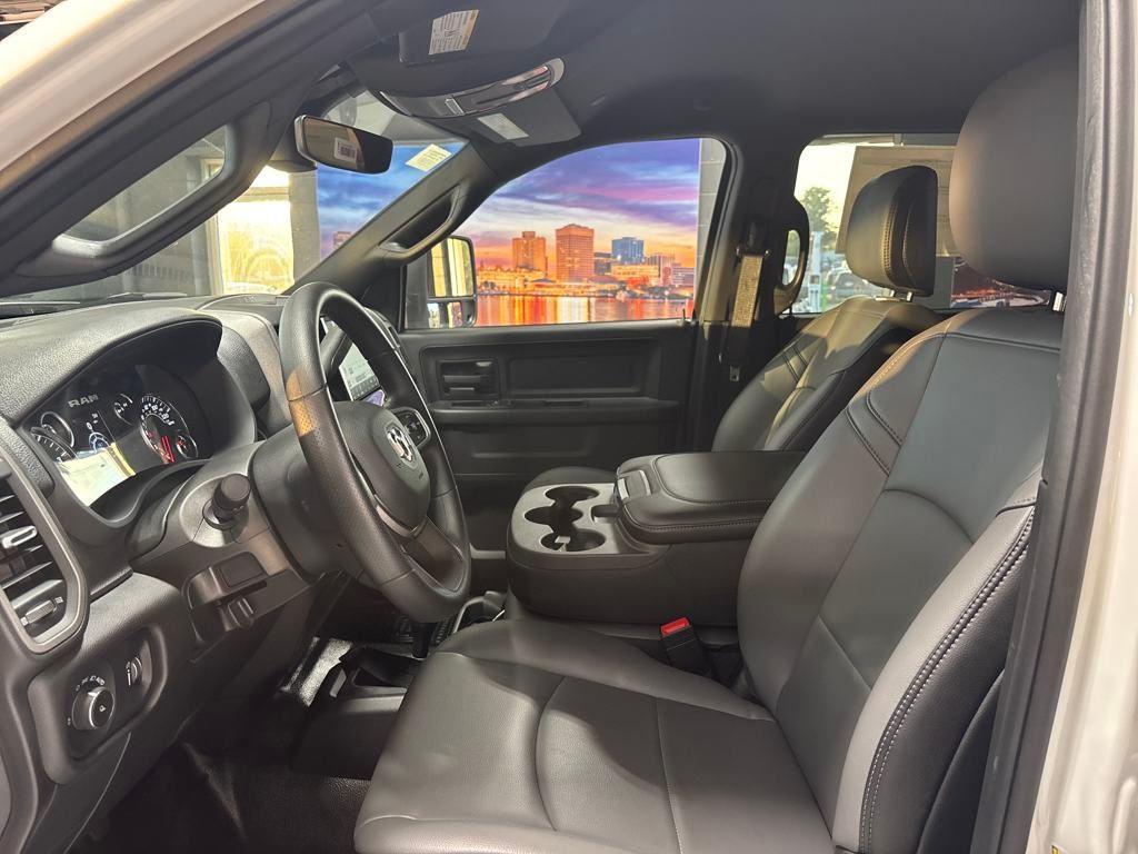 new 2024 Ram 3500 car, priced at $54,643