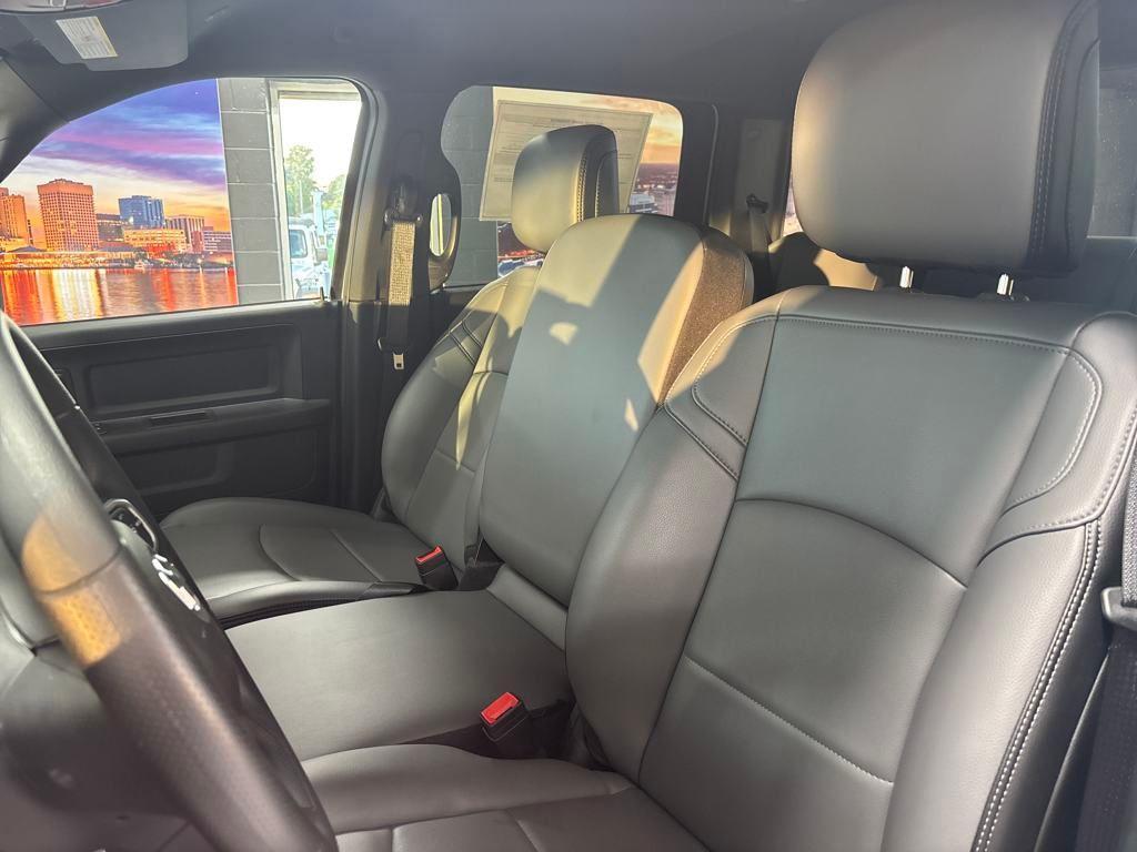 new 2024 Ram 3500 car, priced at $54,643
