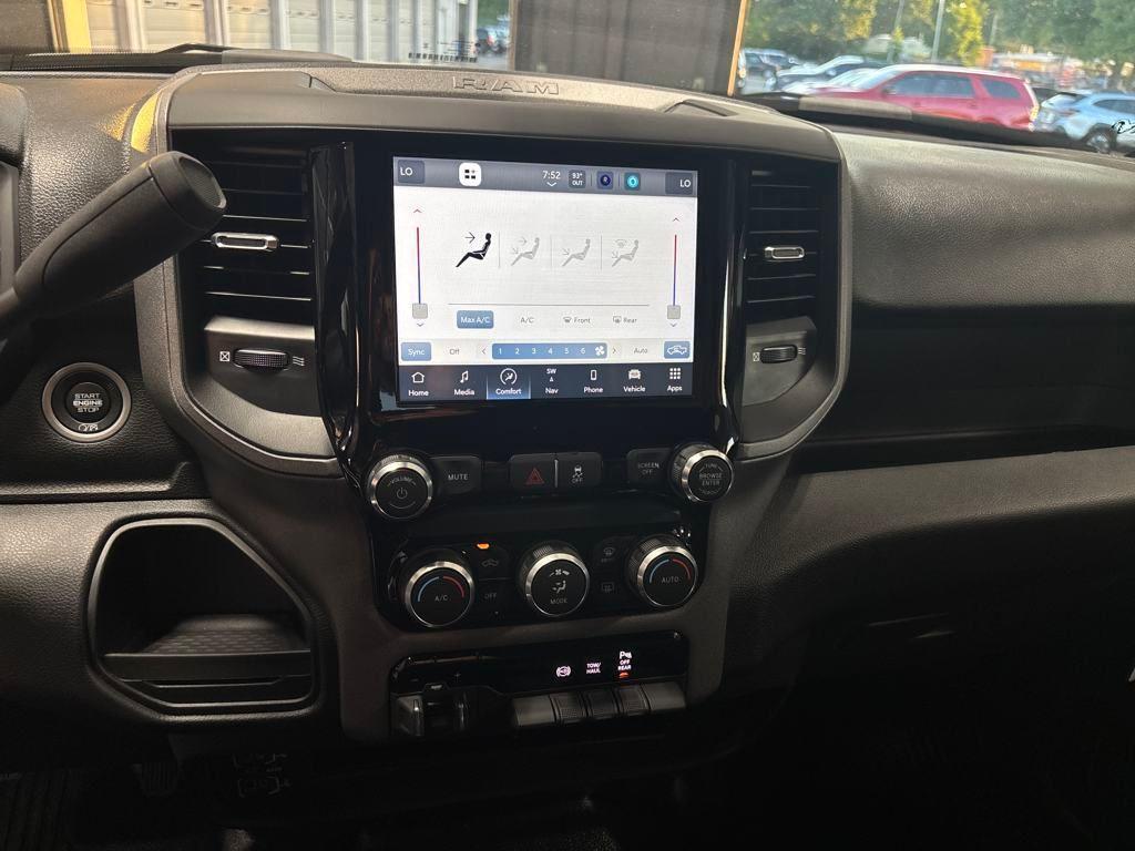 new 2024 Ram 3500 car, priced at $54,643