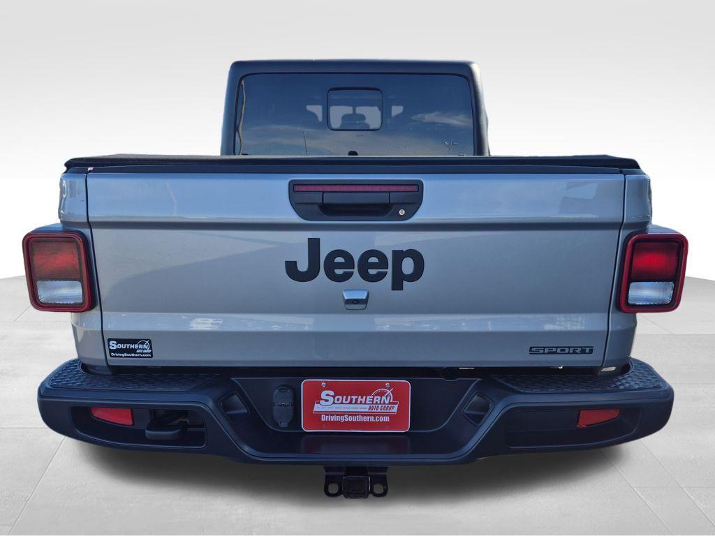 used 2021 Jeep Gladiator car, priced at $31,787