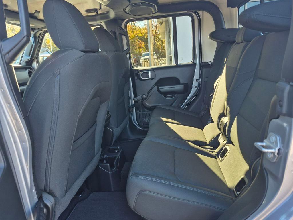 used 2021 Jeep Gladiator car, priced at $31,787