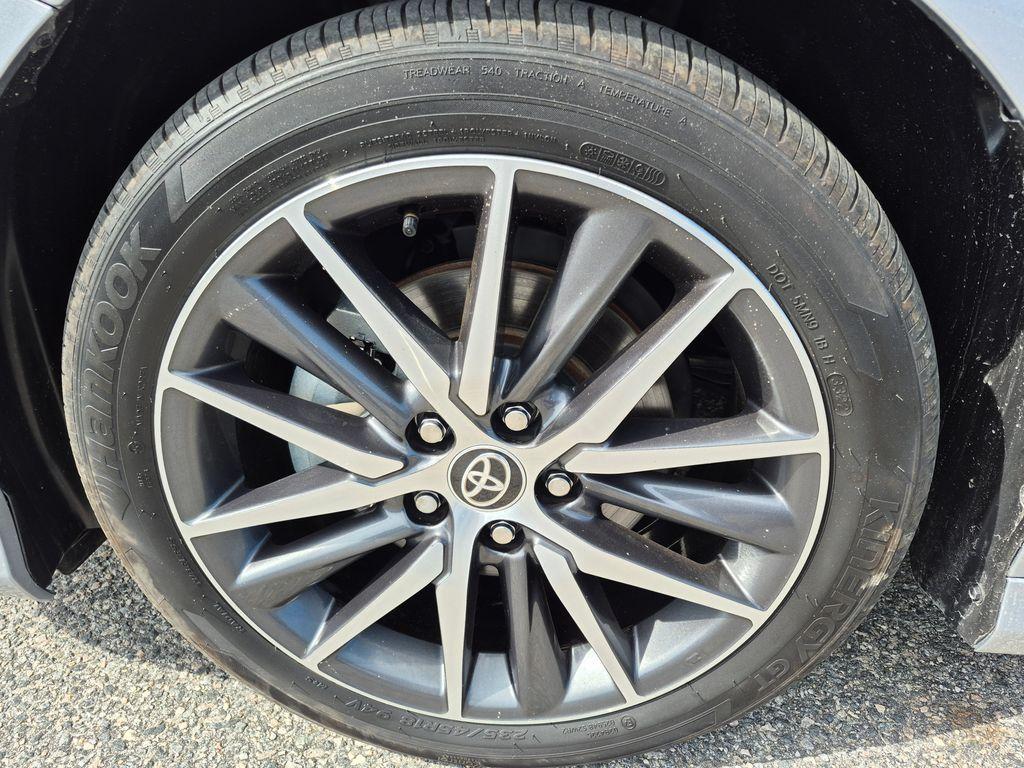 used 2023 Toyota Camry Hybrid car, priced at $30,518