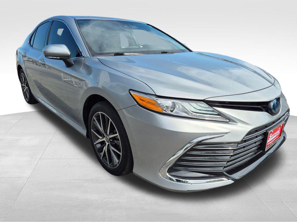 used 2023 Toyota Camry Hybrid car, priced at $30,518