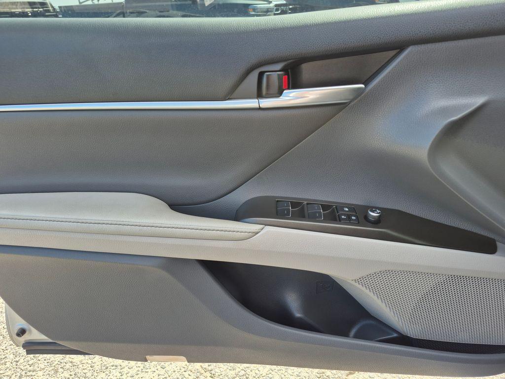 used 2023 Toyota Camry Hybrid car, priced at $30,518