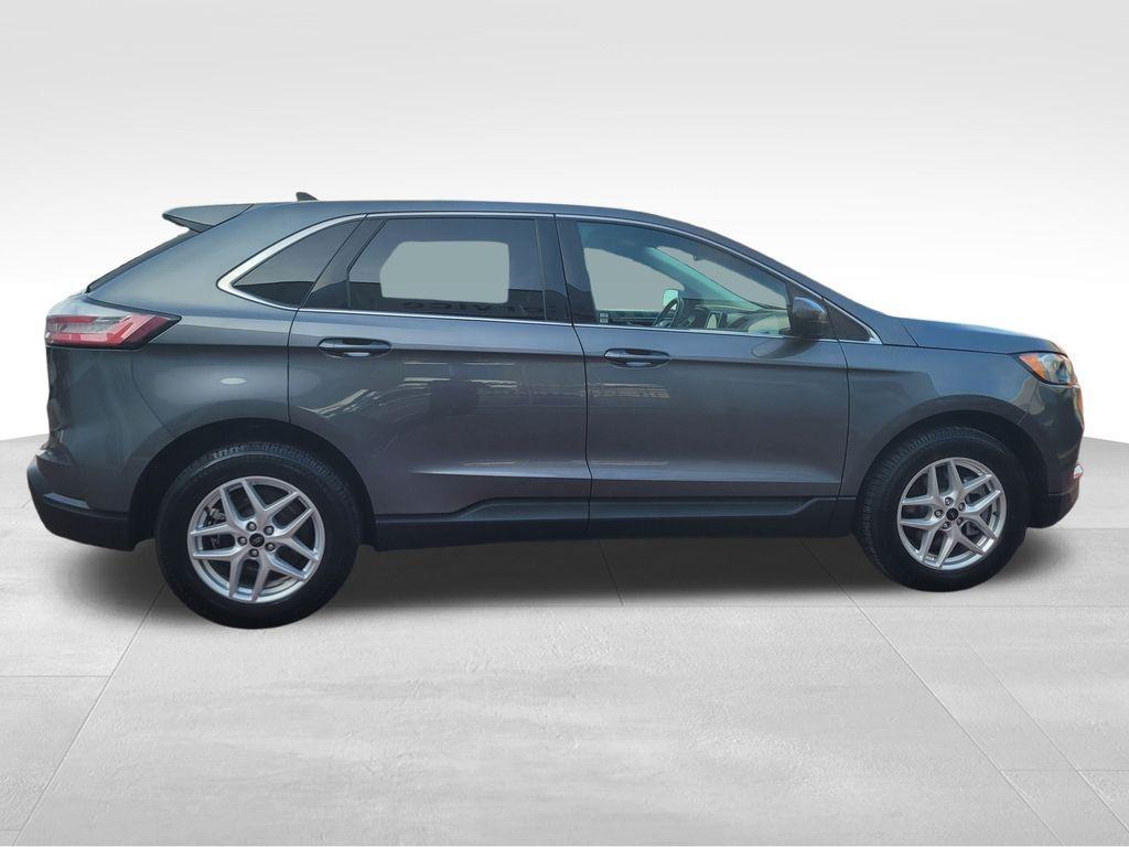 used 2024 Ford Edge car