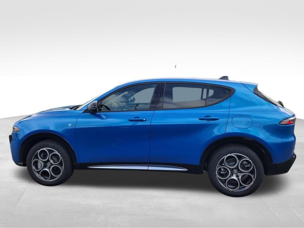 new 2024 Alfa Romeo Tonale car, priced at $46,389
