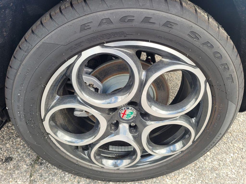 new 2024 Alfa Romeo Tonale car, priced at $46,389