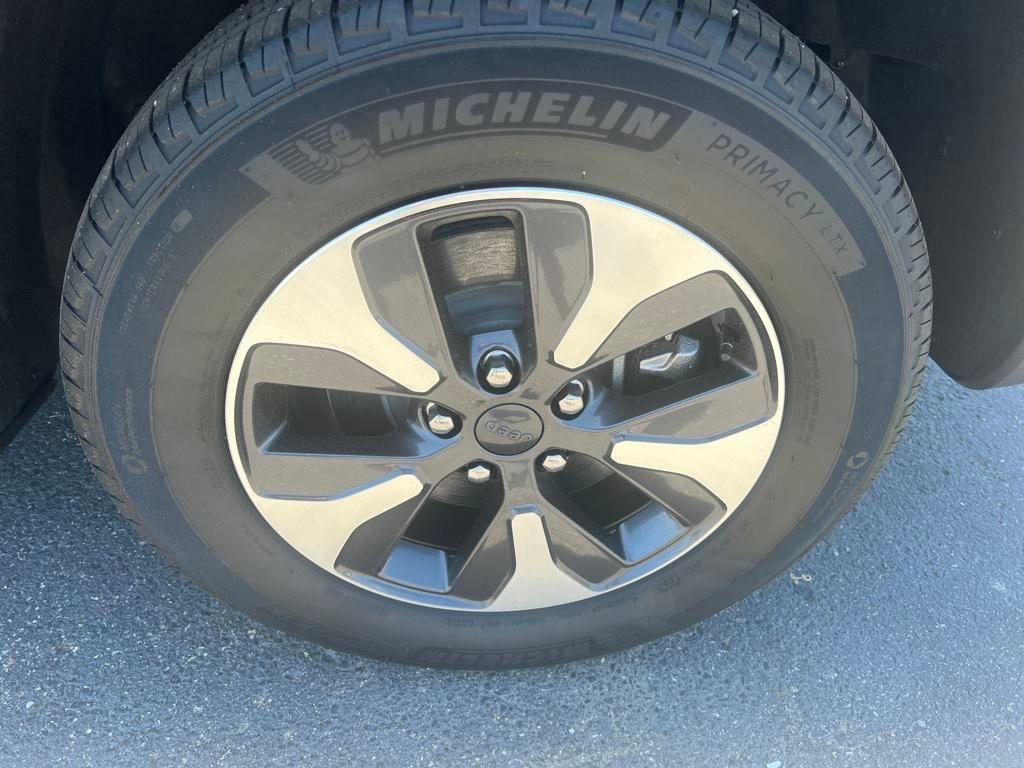 new 2024 Jeep Grand Cherokee 4xe car, priced at $50,420