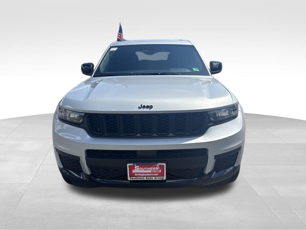new 2025 Jeep Grand Cherokee L car, priced at $42,160