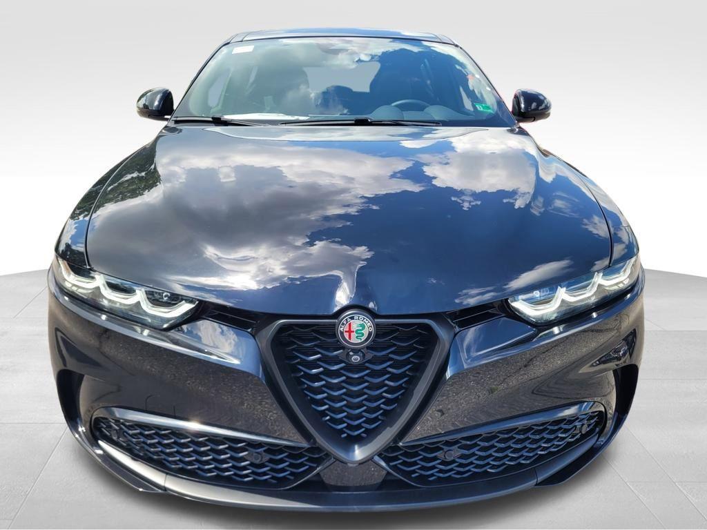 new 2024 Alfa Romeo Tonale car, priced at $37,586