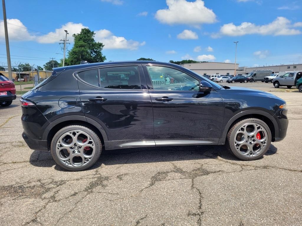 new 2024 Alfa Romeo Tonale car, priced at $47,862