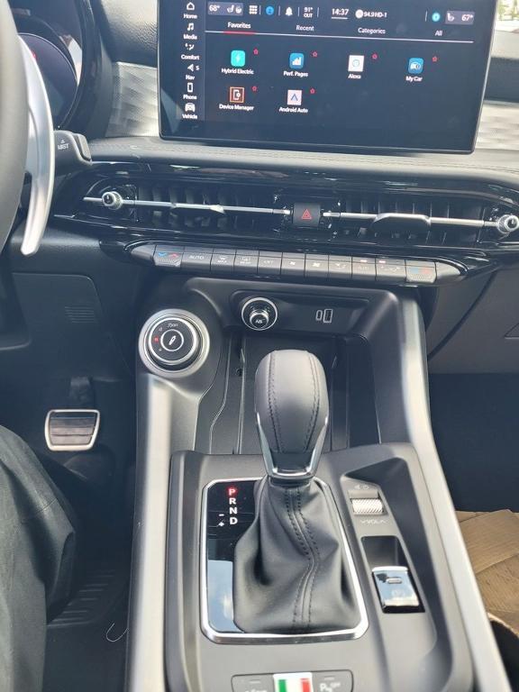 new 2024 Alfa Romeo Tonale car, priced at $37,586