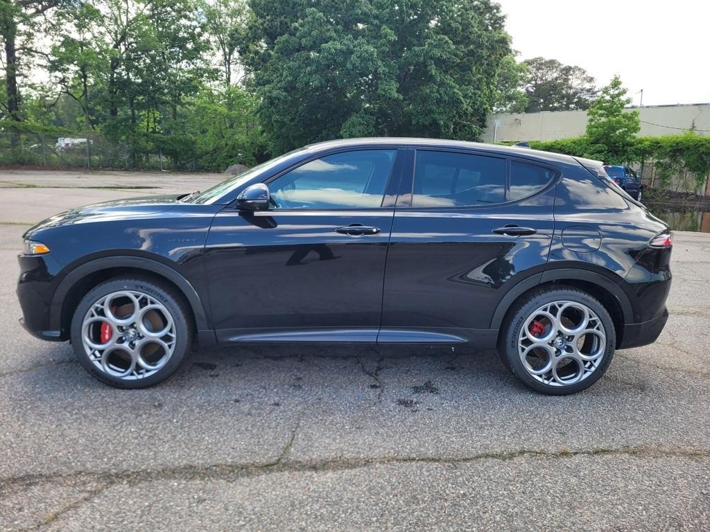 new 2024 Alfa Romeo Tonale car, priced at $47,862