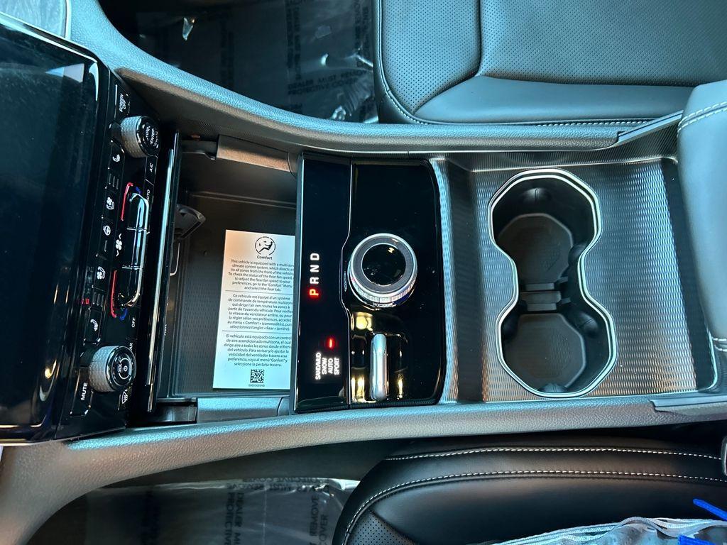 new 2025 Jeep Grand Cherokee L car, priced at $51,555