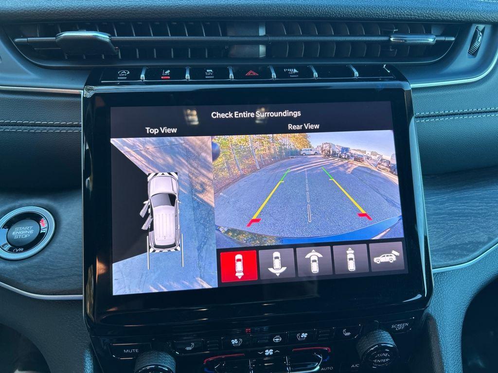 new 2025 Jeep Grand Cherokee L car, priced at $51,555