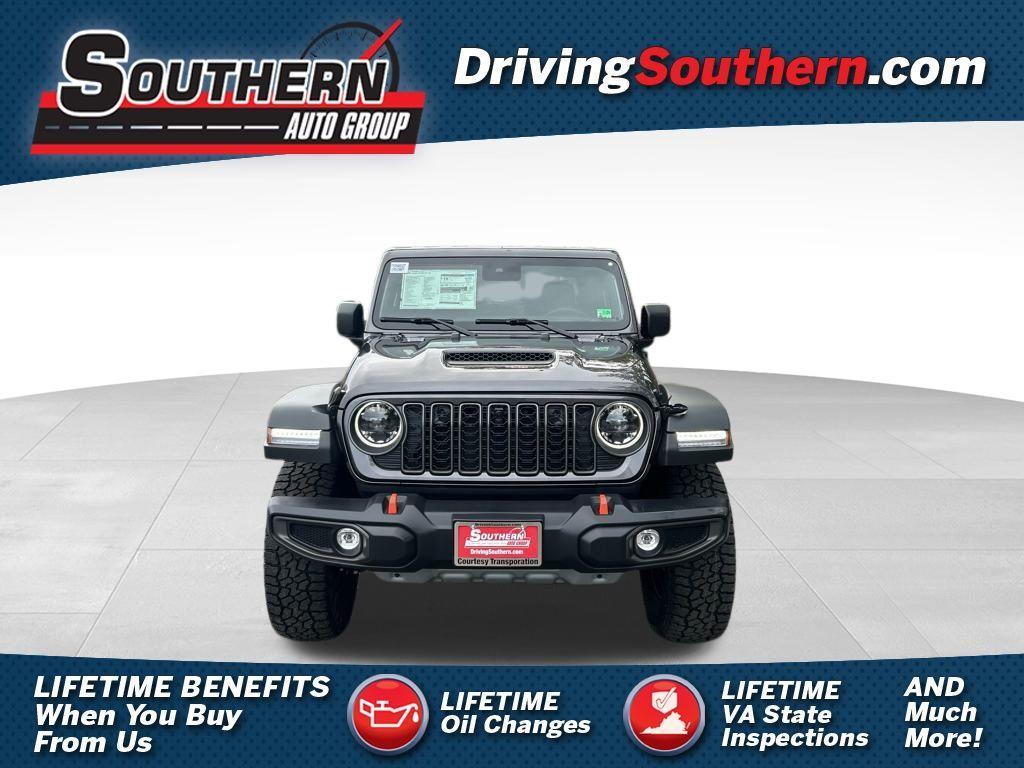 new 2025 Jeep Gladiator car, priced at $51,277