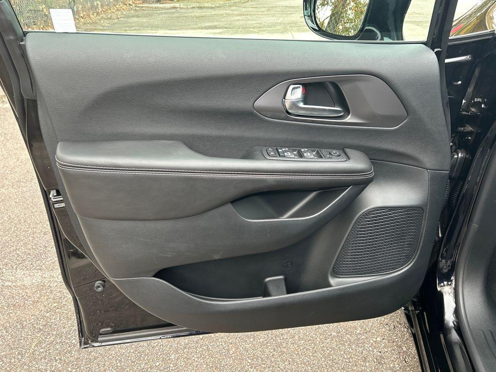 new 2026 Chrysler Voyager car, priced at $37,475