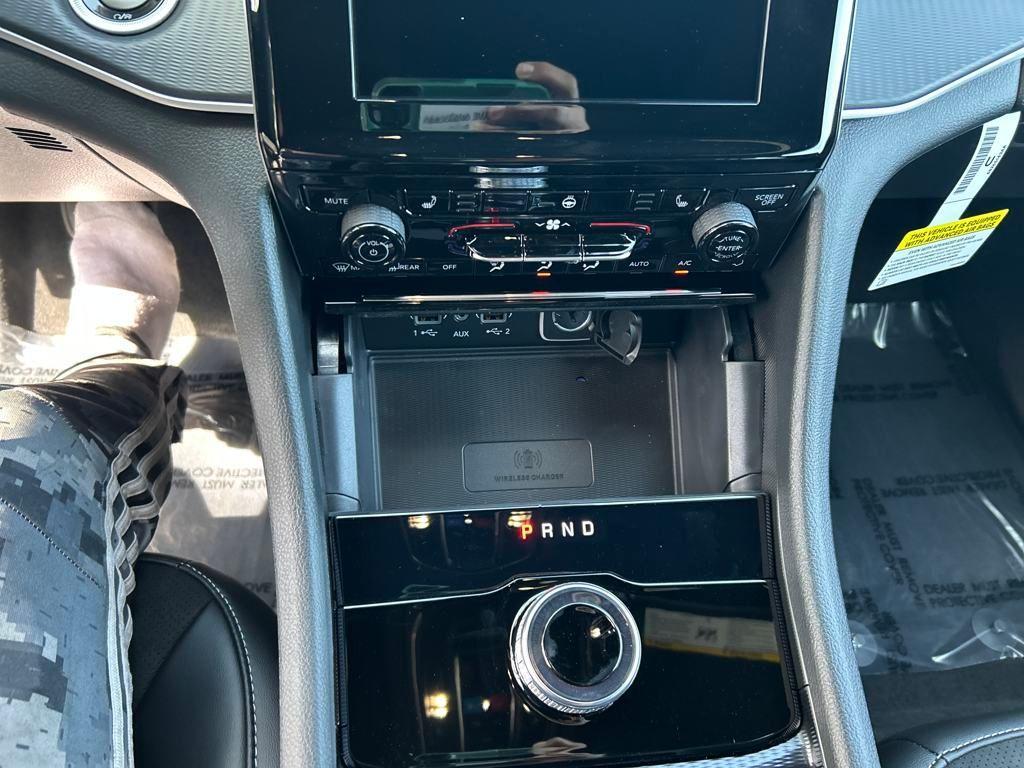 new 2025 Jeep Grand Cherokee car, priced at $36,240