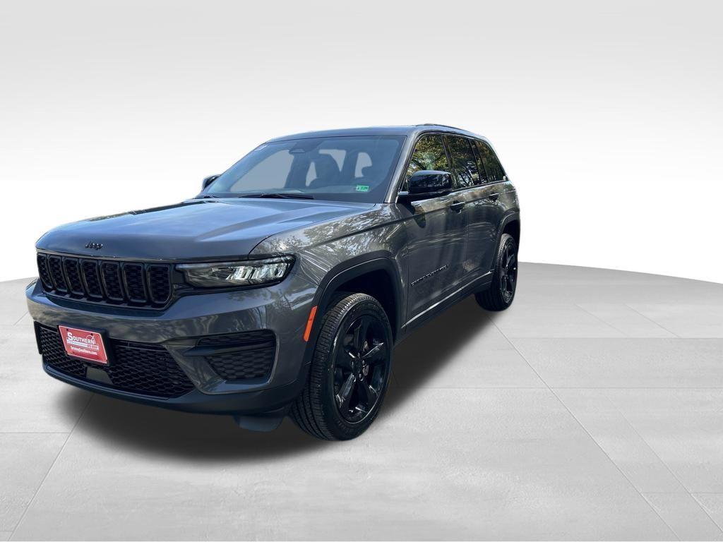 new 2025 Jeep Grand Cherokee car, priced at $36,240