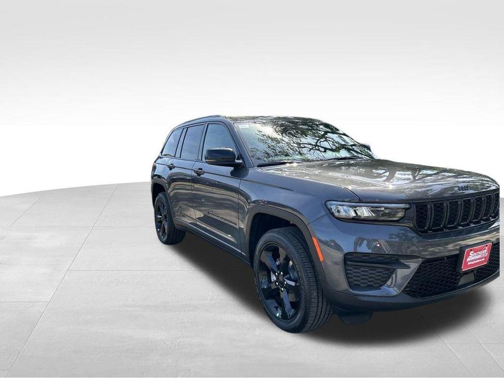 new 2025 Jeep Grand Cherokee car, priced at $36,240