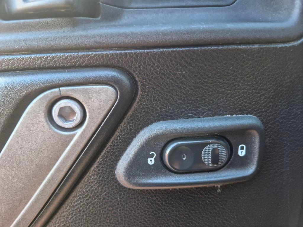 used 2015 Jeep Wrangler Unlimited car, priced at $17,965