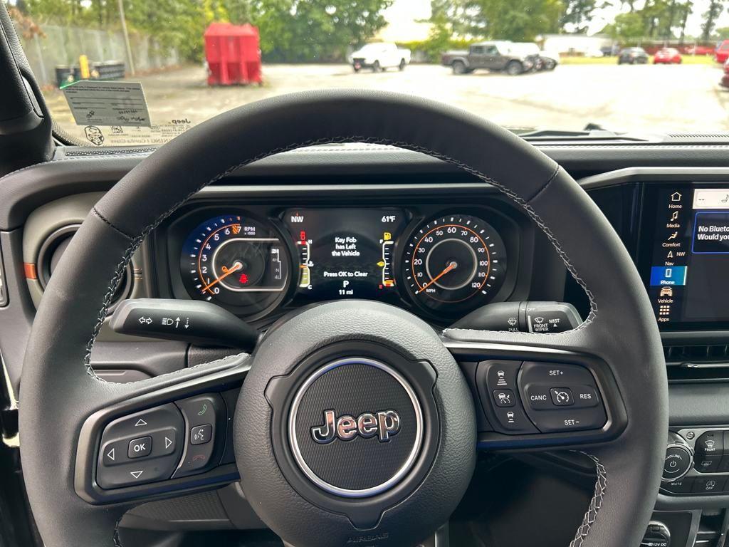 new 2025 Jeep Gladiator car, priced at $54,958