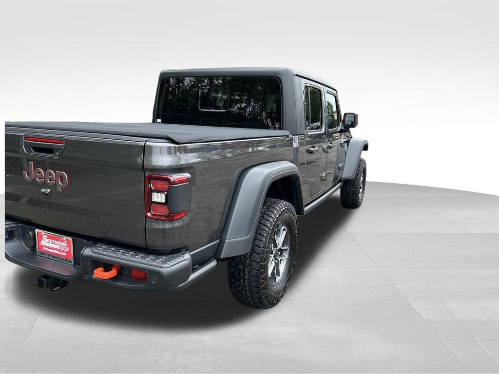 new 2025 Jeep Gladiator car, priced at $54,958