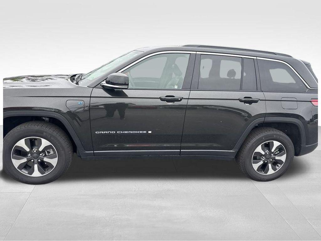 new 2024 Jeep Grand Cherokee 4xe car, priced at $50,420