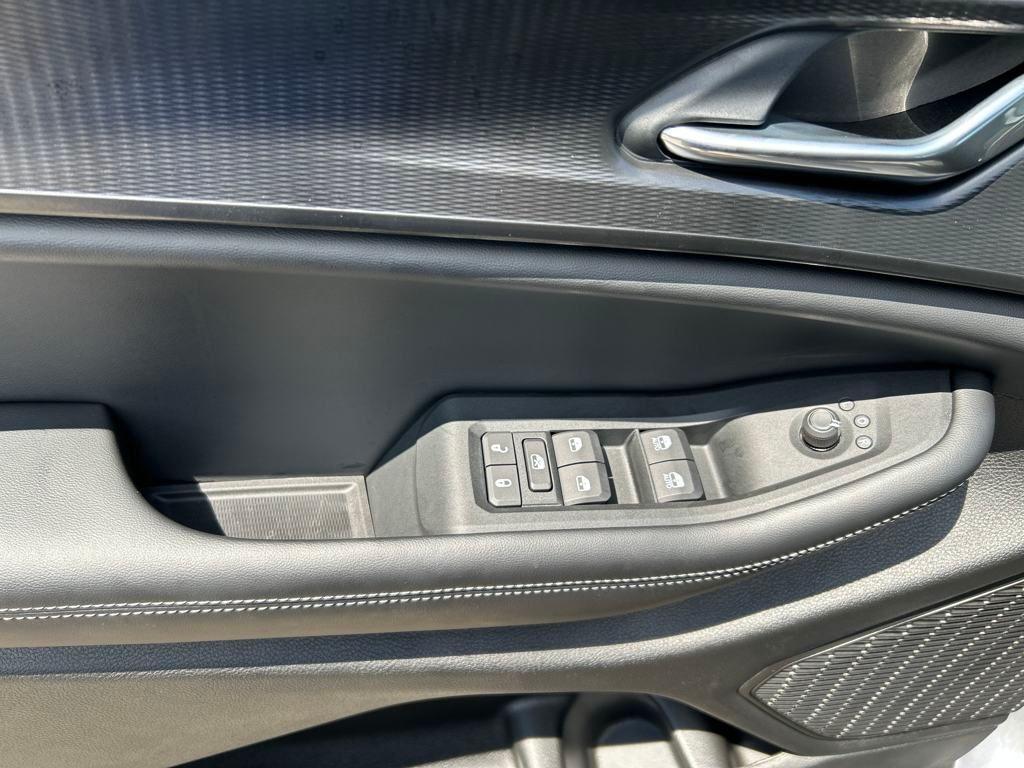 new 2025 Jeep Grand Cherokee car, priced at $36,705