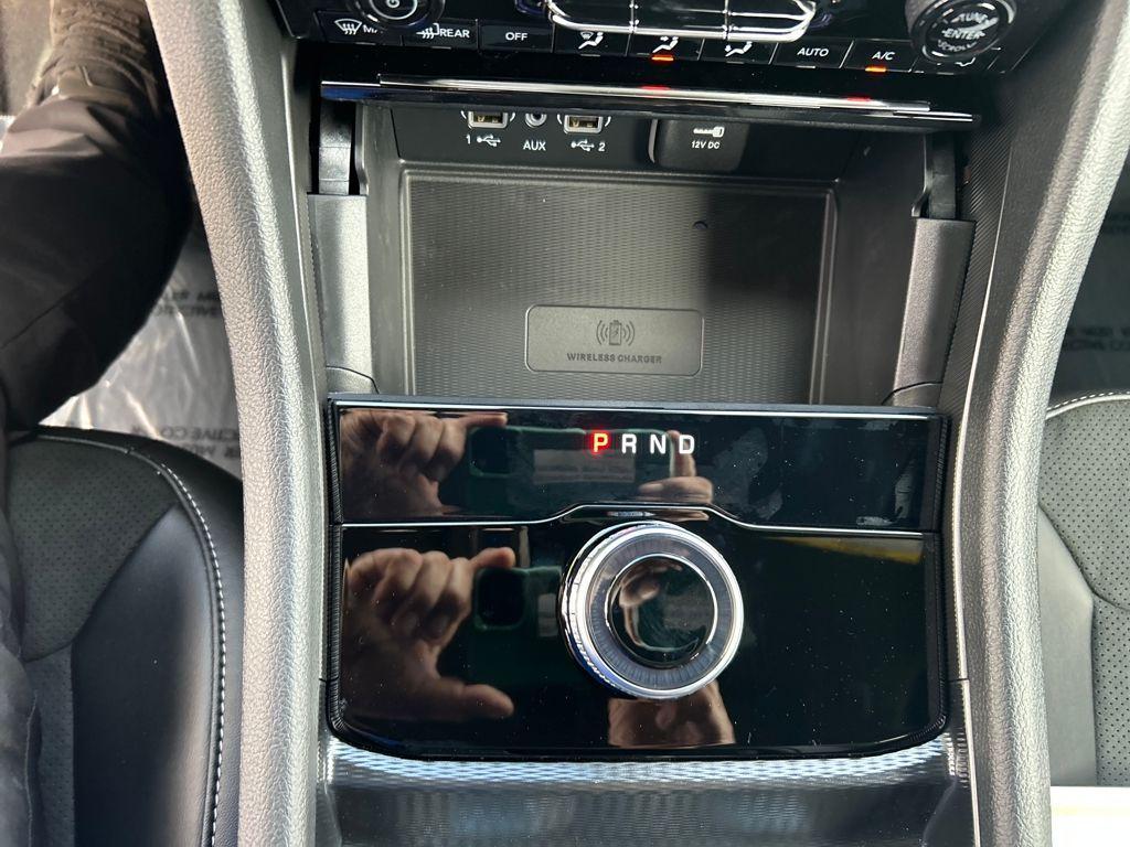 new 2025 Jeep Grand Cherokee car, priced at $37,740