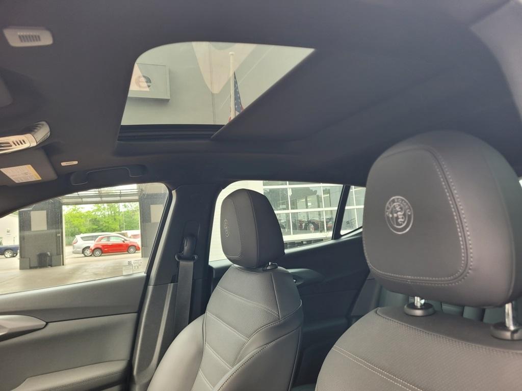 new 2024 Alfa Romeo Tonale car, priced at $50,446