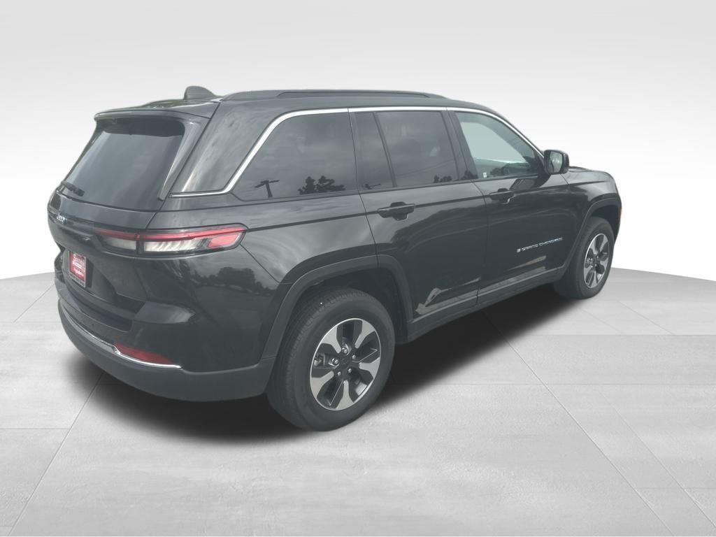 new 2024 Jeep Grand Cherokee 4xe car, priced at $40,946