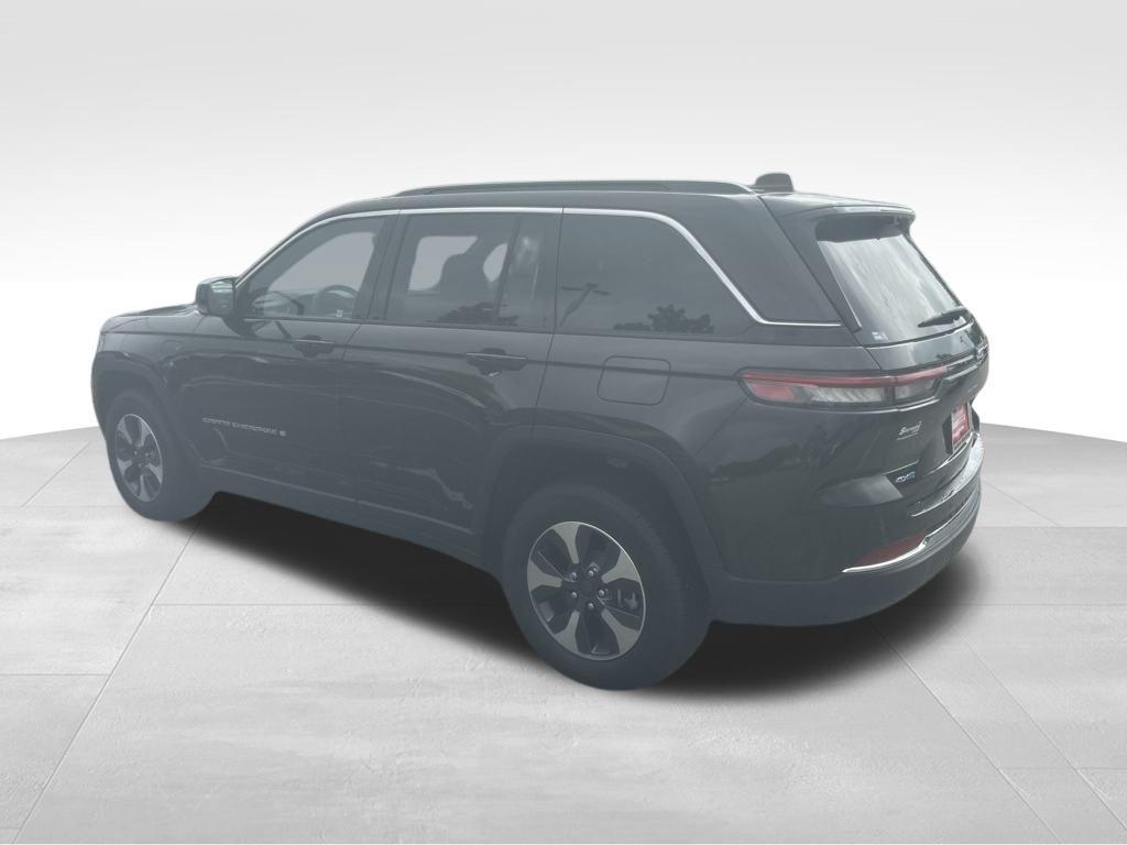 new 2024 Jeep Grand Cherokee 4xe car, priced at $40,946