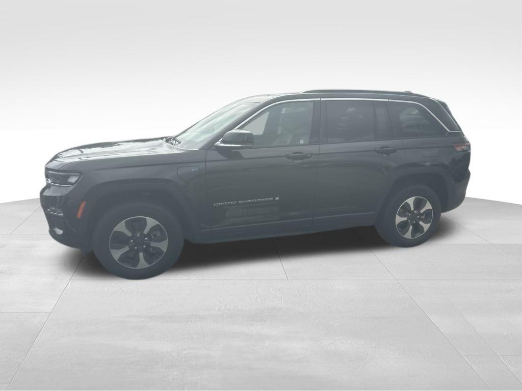 new 2024 Jeep Grand Cherokee 4xe car, priced at $40,946