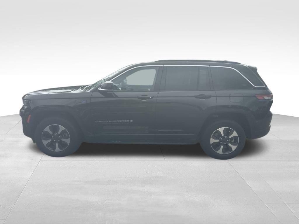 new 2024 Jeep Grand Cherokee 4xe car, priced at $40,946