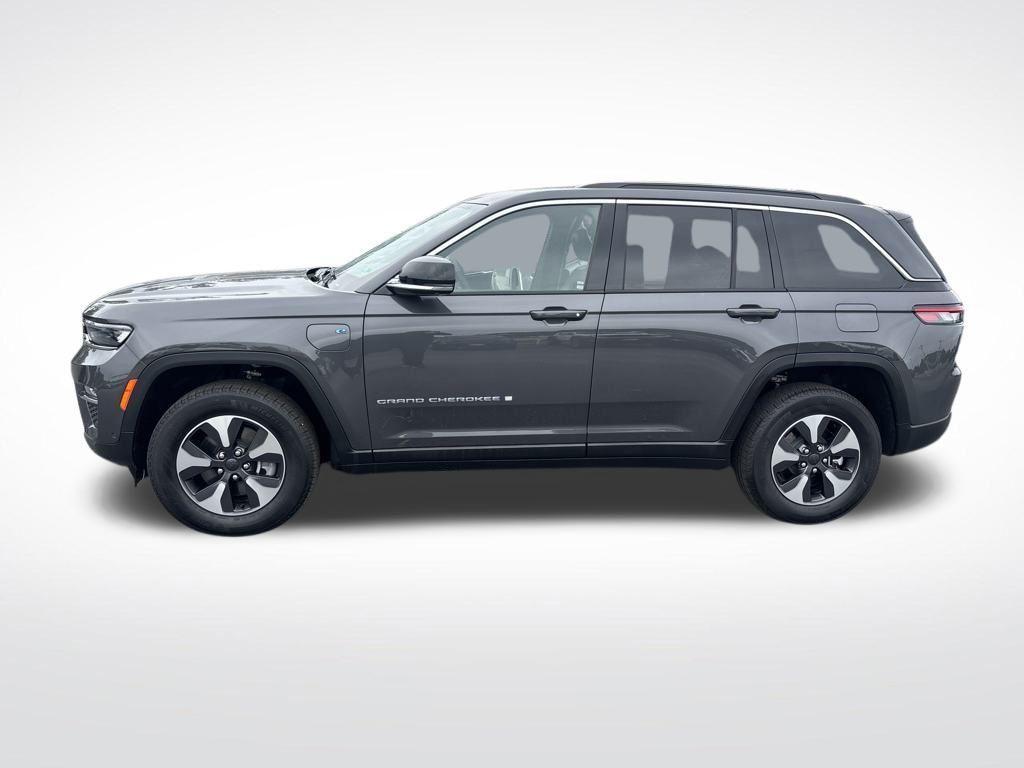 new 2024 Jeep Grand Cherokee 4xe car, priced at $50,420