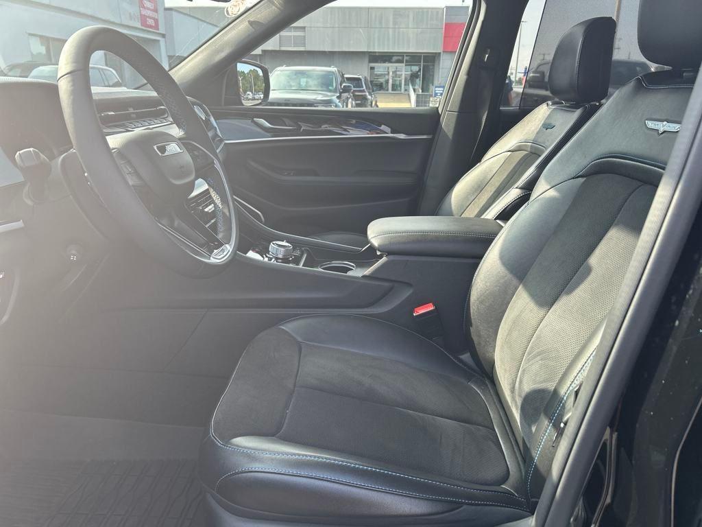 new 2024 Jeep Grand Cherokee 4xe car, priced at $43,825