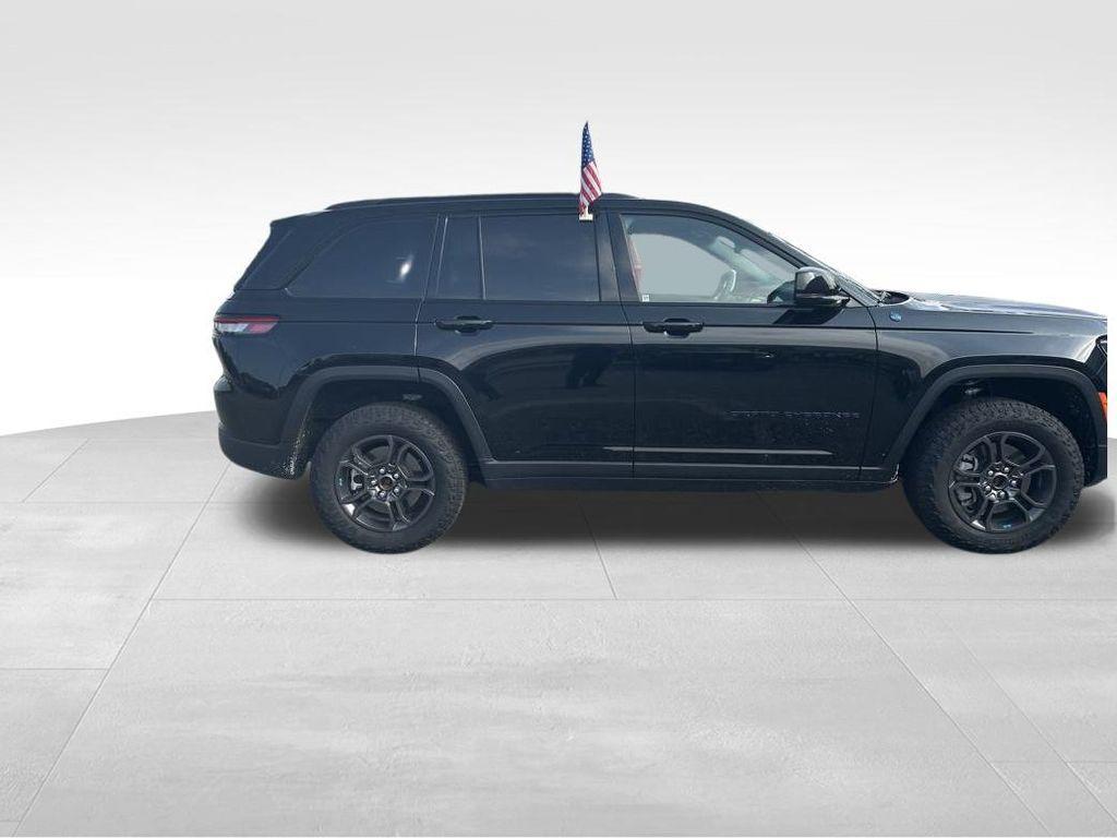 new 2024 Jeep Grand Cherokee 4xe car, priced at $43,825