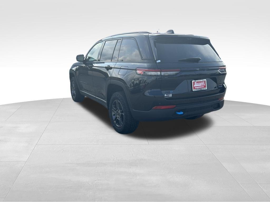 new 2024 Jeep Grand Cherokee 4xe car, priced at $43,825