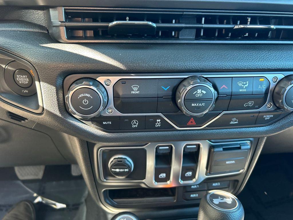 new 2026 Jeep Wrangler car, priced at $36,968