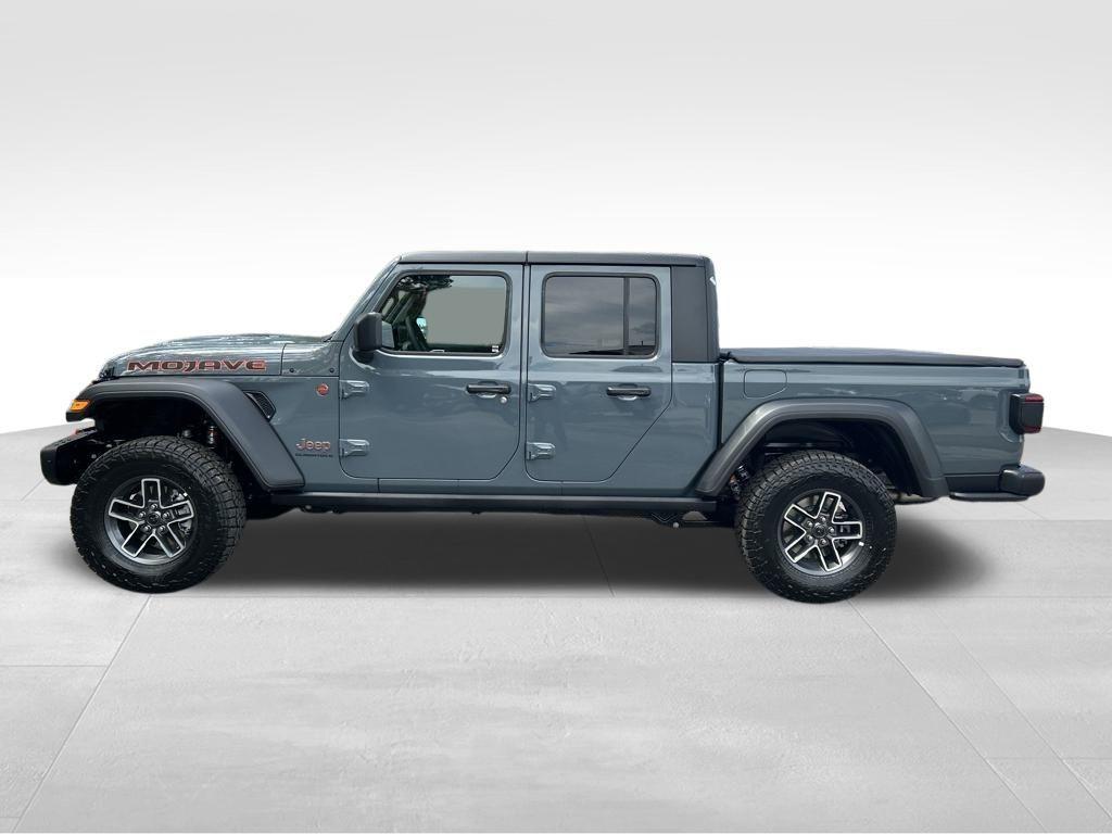 new 2025 Jeep Gladiator car, priced at $54,958