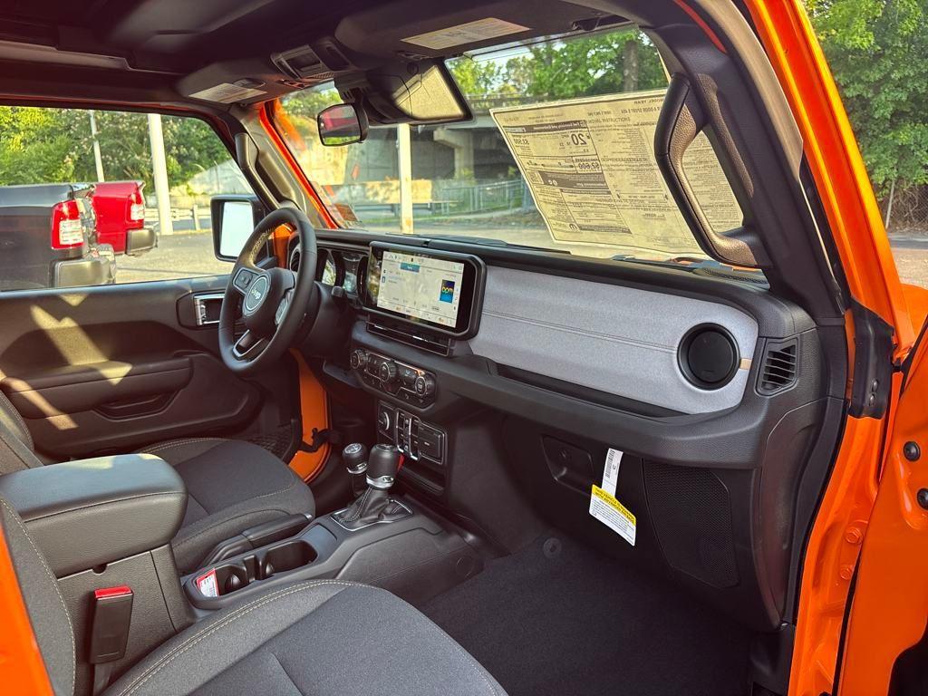 new 2025 Jeep Wrangler car, priced at $49,938