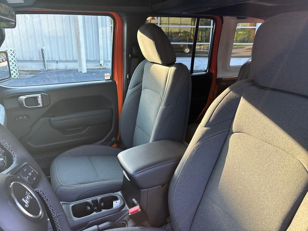 new 2025 Jeep Wrangler car, priced at $49,771